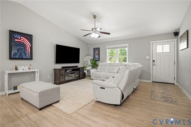 3340 Pleasants Rd, Powhatan, VA 23139