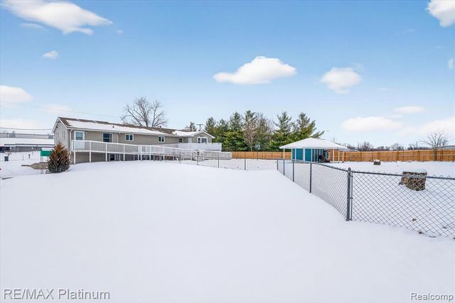 3965 Parsons Road, Howell, MI 48855