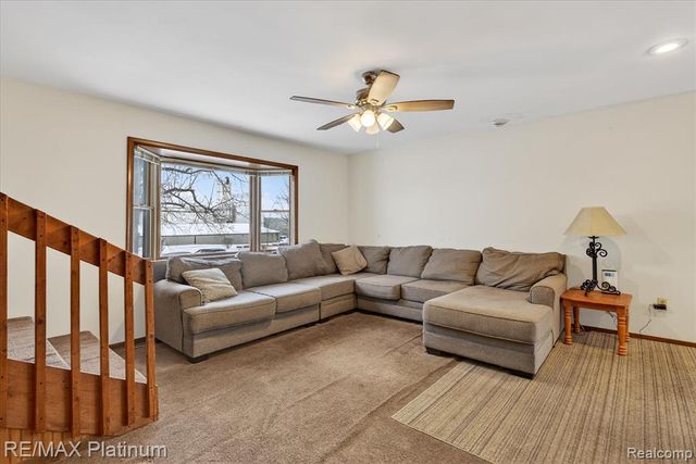 3965 Parsons Road, Howell, MI 48855