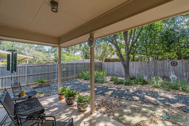 2613 Fairwood Dr, New Braunfels, TX 78132