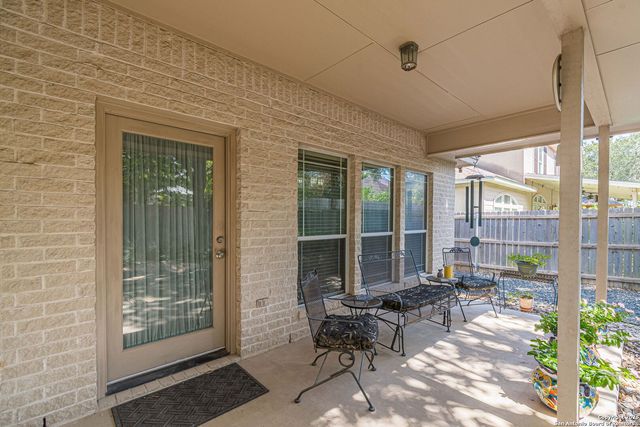 2613 Fairwood Dr, New Braunfels, TX 78132