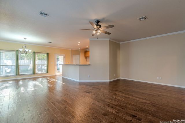 2613 Fairwood Dr, New Braunfels, TX 78132