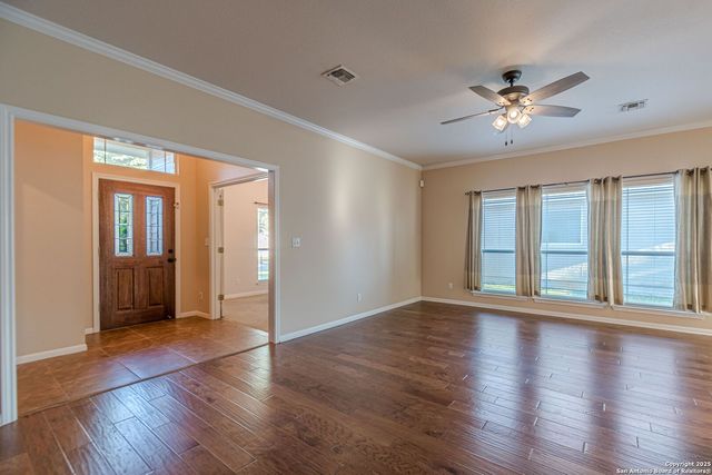 2613 Fairwood Dr, New Braunfels, TX 78132