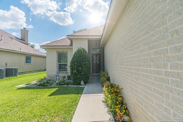 2613 Fairwood Dr, New Braunfels, TX 78132