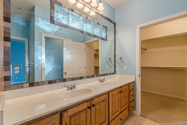 2613 Fairwood Dr, New Braunfels, TX 78132