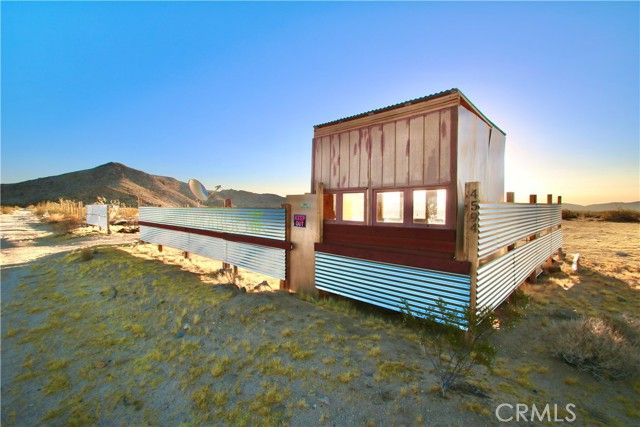 4594 Rice Avenue, Joshua Tree, CA 92252