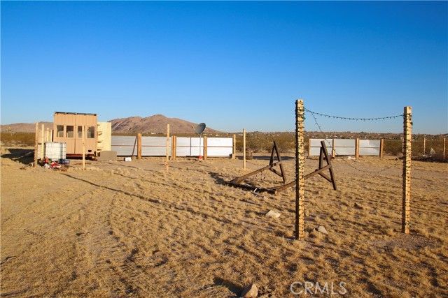 4594 Rice Avenue, Joshua Tree, CA 92252