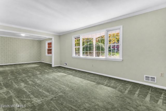 35 Heyward Hills Drive, Holmdel, NJ 07733