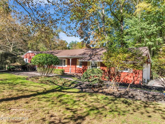 35 Heyward Hills Drive, Holmdel, NJ 07733