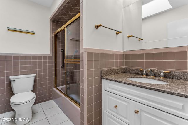 35 Heyward Hills Drive, Holmdel, NJ 07733