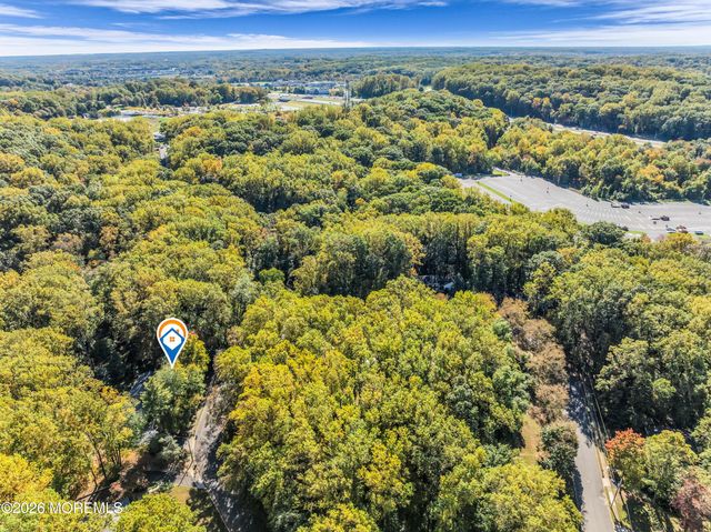 35 Heyward Hills Drive, Holmdel, NJ 07733