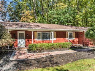 35 Heyward Hills Drive, Holmdel, NJ 07733