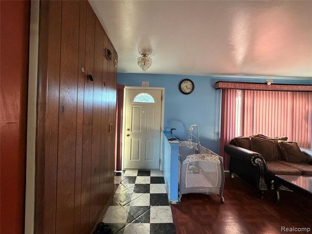 27226 Bradner Drive, Warren, MI 48088