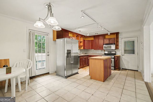 1229 De Leon Court, Clarkston, GA 30021