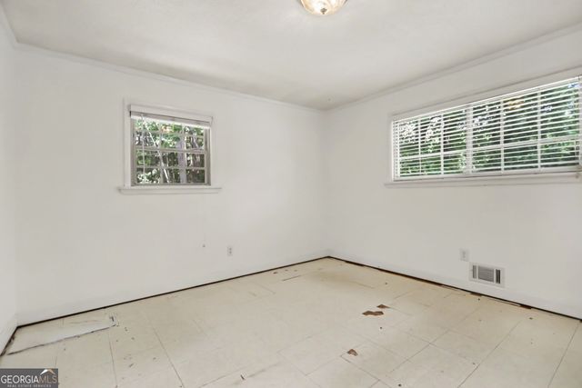 1229 De Leon Court, Clarkston, GA 30021
