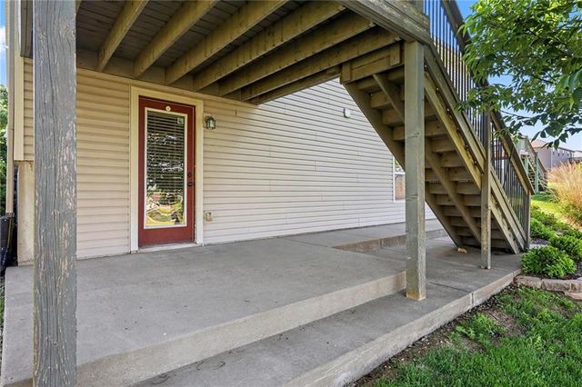 14256 Oakland Court, Grandview, MO 64030
