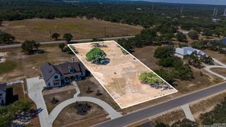 925 Annabelle Ave, Bulverde, TX 78163