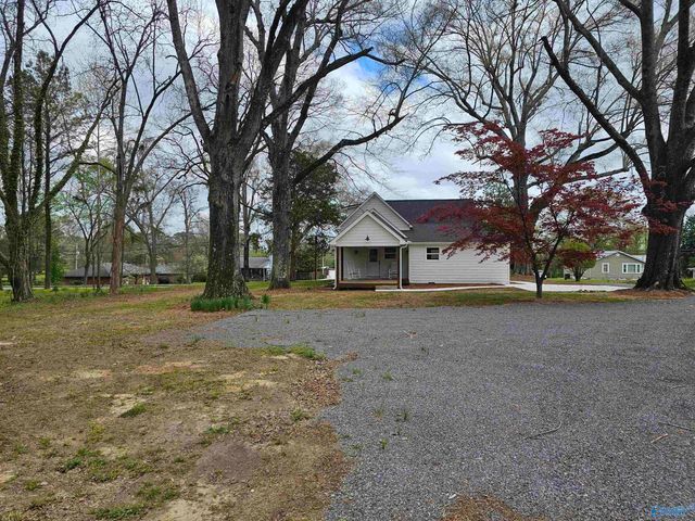 105 Convent Road NE, Cullman, AL 35055