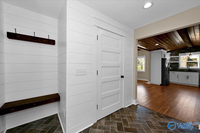 105 Convent Road NE, Cullman, AL 35055