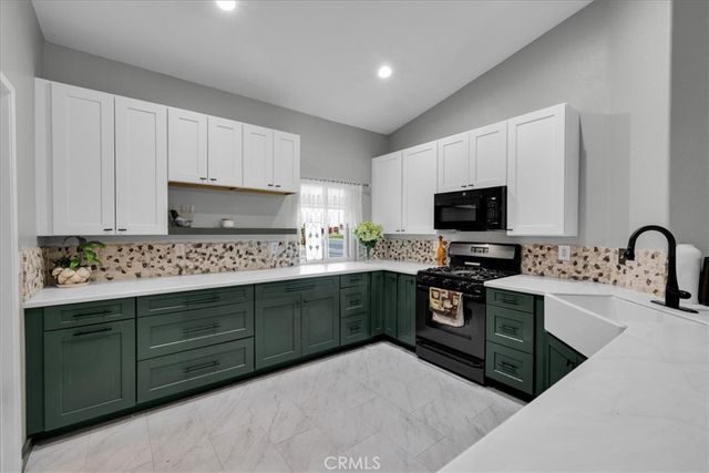 72475 Sena Court, Thousand Palms, CA 92276