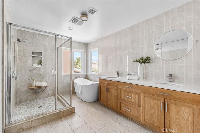 32650 The Old Road, Castaic, CA 91384
