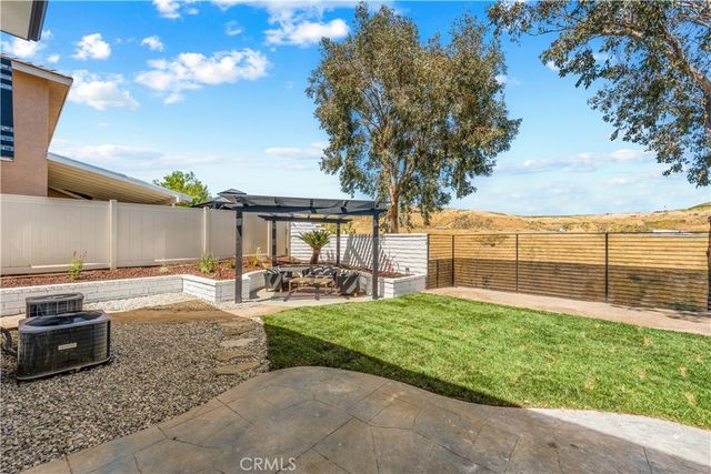 32650 The Old Road, Castaic, CA 91384