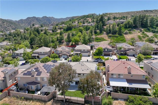 32650 The Old Road, Castaic, CA 91384
