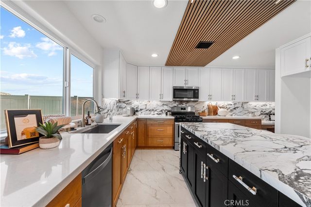32650 The Old Road, Castaic, CA 91384
