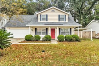 127 Penn Station, Savannah, GA 31410