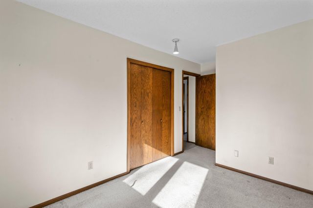 3101 125th Street E, Burnsville, MN 55337