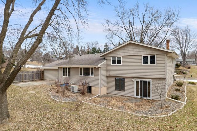 3101 125th Street E, Burnsville, MN 55337