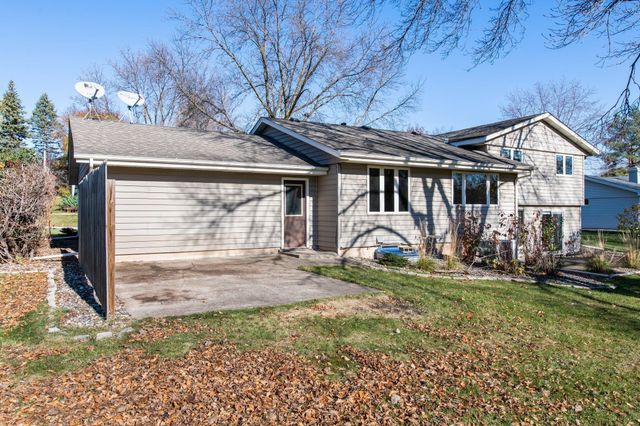 3101 125th Street E, Burnsville, MN 55337