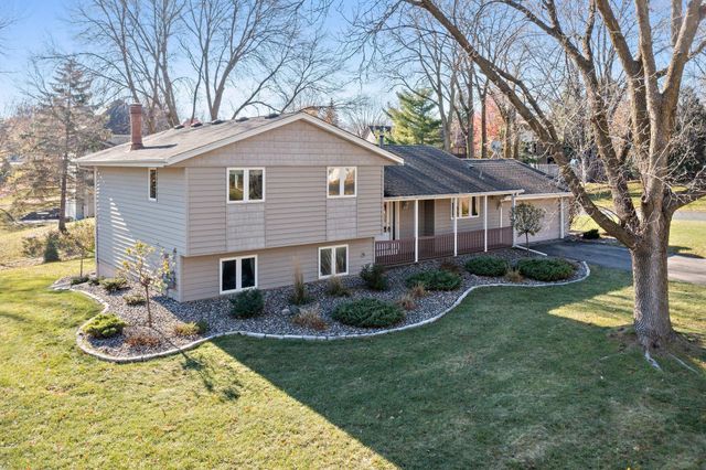 3101 125th Street E, Burnsville, MN 55337