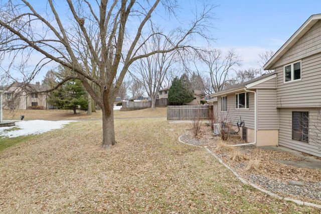 3101 125th Street E, Burnsville, MN 55337