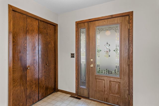 3101 125th Street E, Burnsville, MN 55337