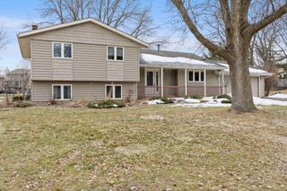 3101 125th Street E, Burnsville, MN 55337