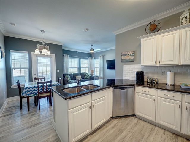 14802 Whitecap Blvd 107, Corpus Christi, TX 78418