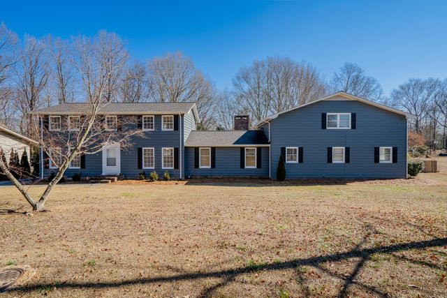 451 N Castle Road, Dalton, GA 30720