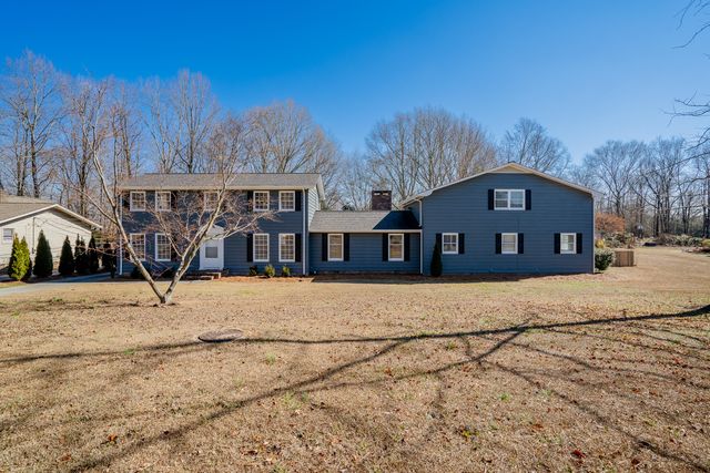 451 N Castle Road, Dalton, GA 30720