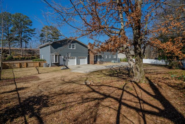 451 N Castle Road, Dalton, GA 30720