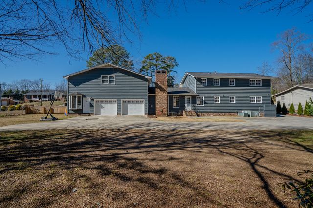 451 N Castle Road, Dalton, GA 30720