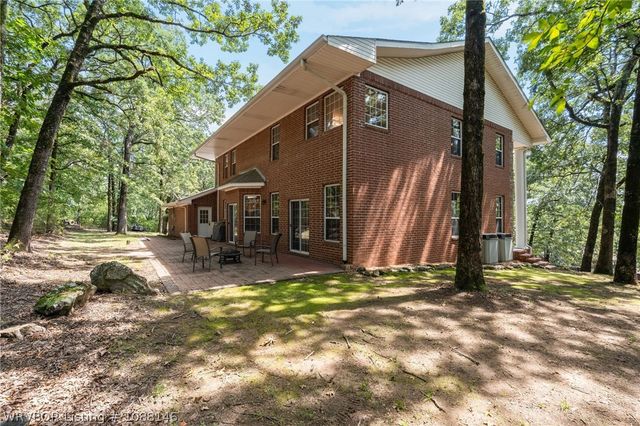 904 River Overlook Loop, Van Buren, AR 72956