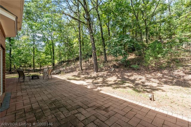 904 River Overlook Loop, Van Buren, AR 72956