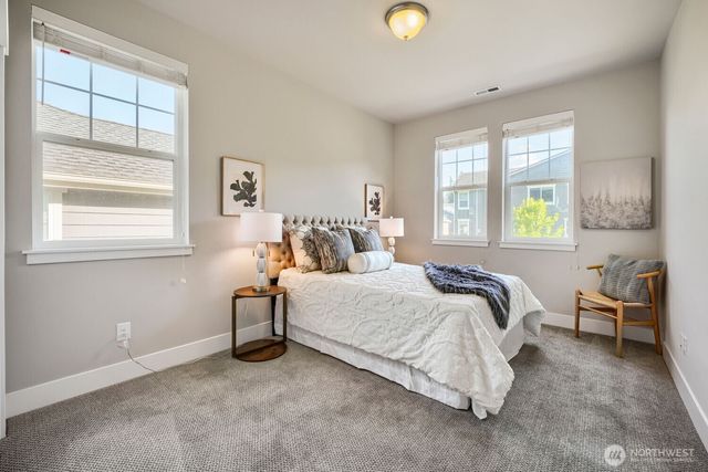 24356 NE 15th Way, Sammamish, WA 98074