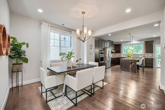 24356 NE 15th Way, Sammamish, WA 98074