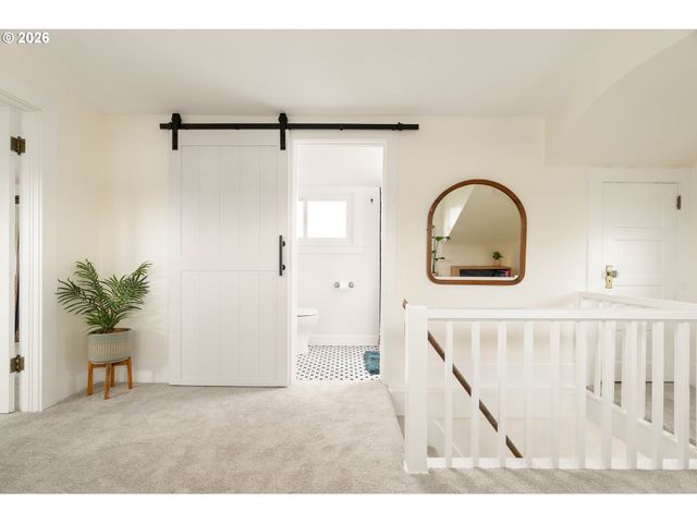 514 Ne 71ST Ave, Portland, OR 97213