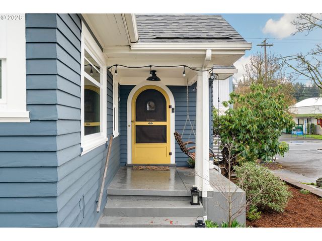 514 Ne 71ST Ave, Portland, OR 97213