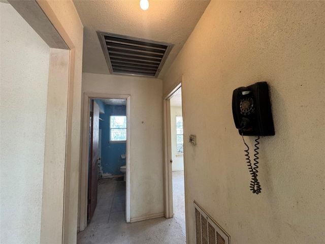 317 Bob Wills Road, Livingston, TX 77351