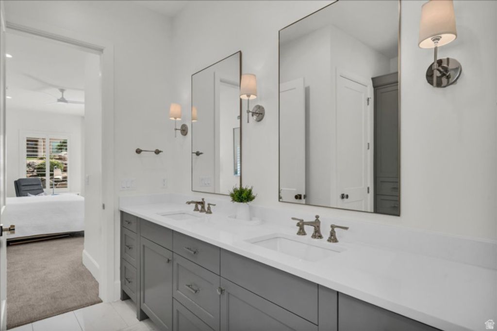 Image 27 of property listing at 2608 W CANYON RIDGE RD, St. George, UT 84770