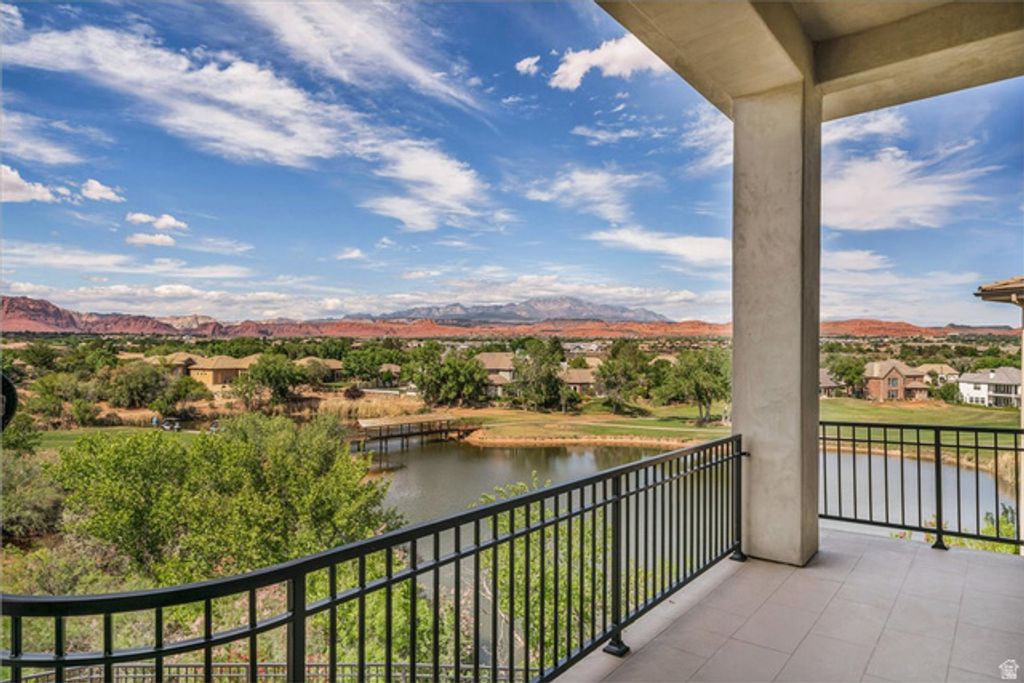 Image 50 of property listing at 2608 W CANYON RIDGE RD, St. George, UT 84770
